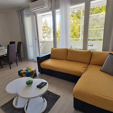 Apartment Punta Omiš Exteriér fotografie